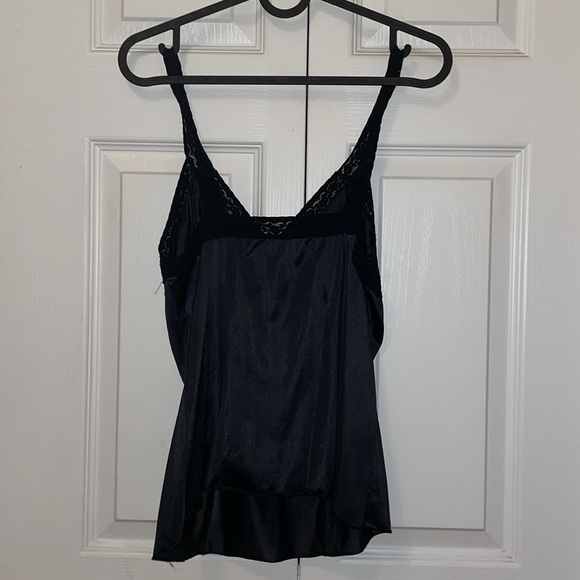 BLACK LACE SLIP CAMISOLE - Picture 3 of 4
